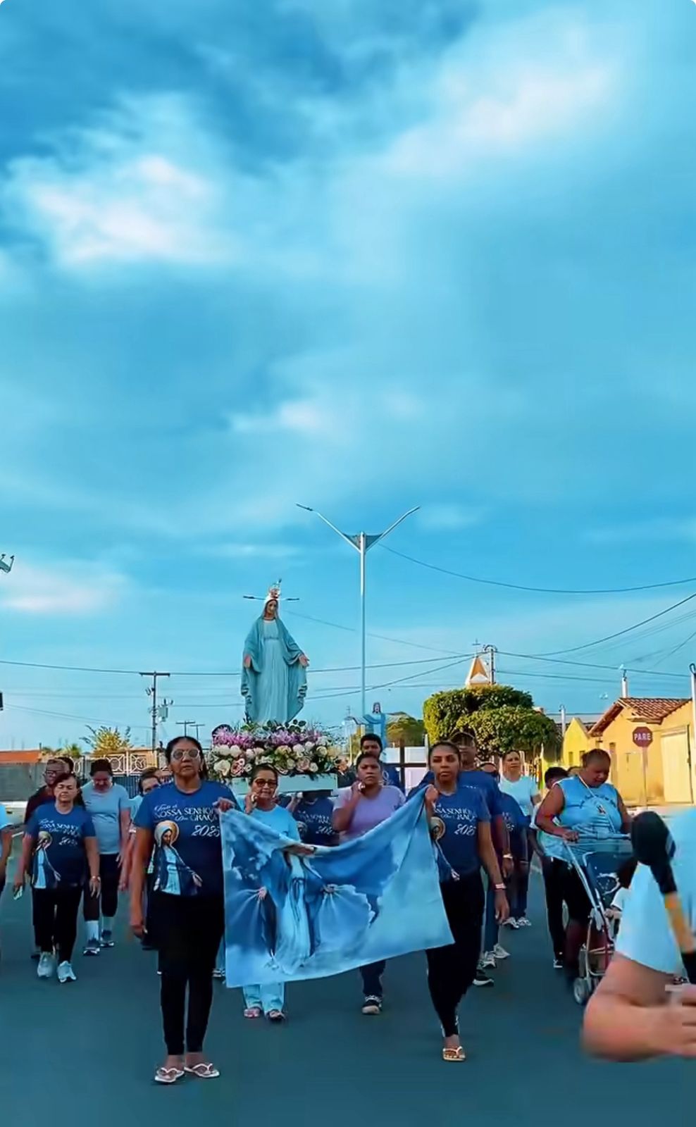Messias Targino celebra a abertura da Festa de Nossa Senhora das Graças
